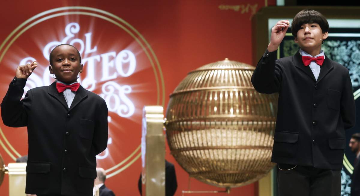 ninos-gordo2022-efe.jpg