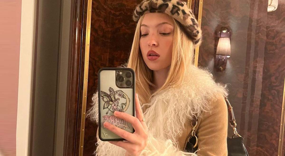 Lila Moss