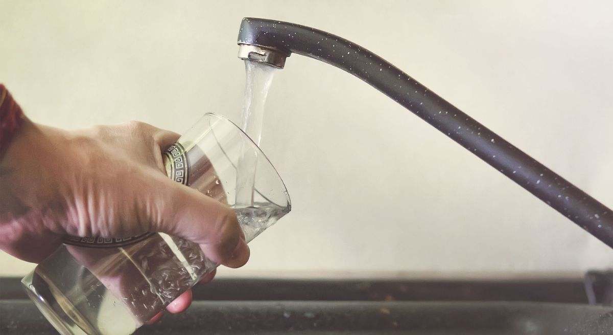 agua-grifo-dreamstime.jpg