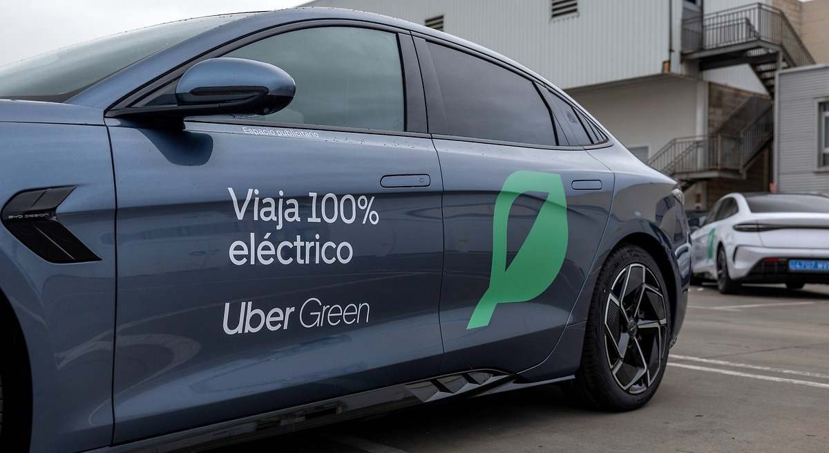 Uber_green_.jpg