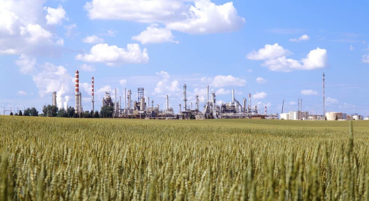 refineria-edmonton-suncor-1200x655.jpg