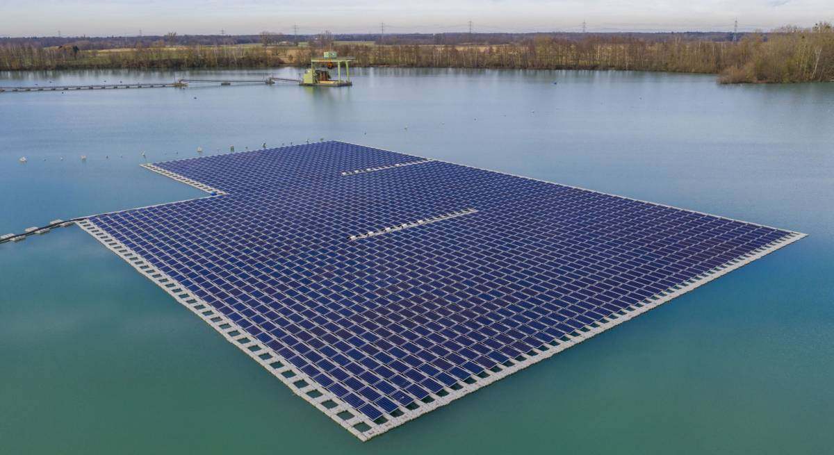 paneles-solares-flotantes-alemania-bbg.jpg