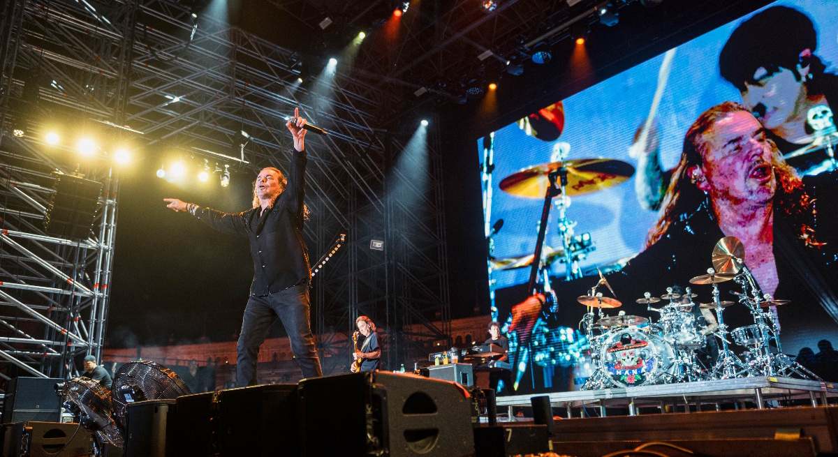 Maná en Icónica Fest.