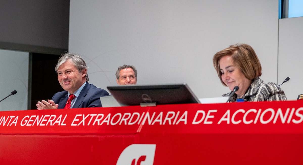 Junta-extraordinaria-duro-felguera.jpg