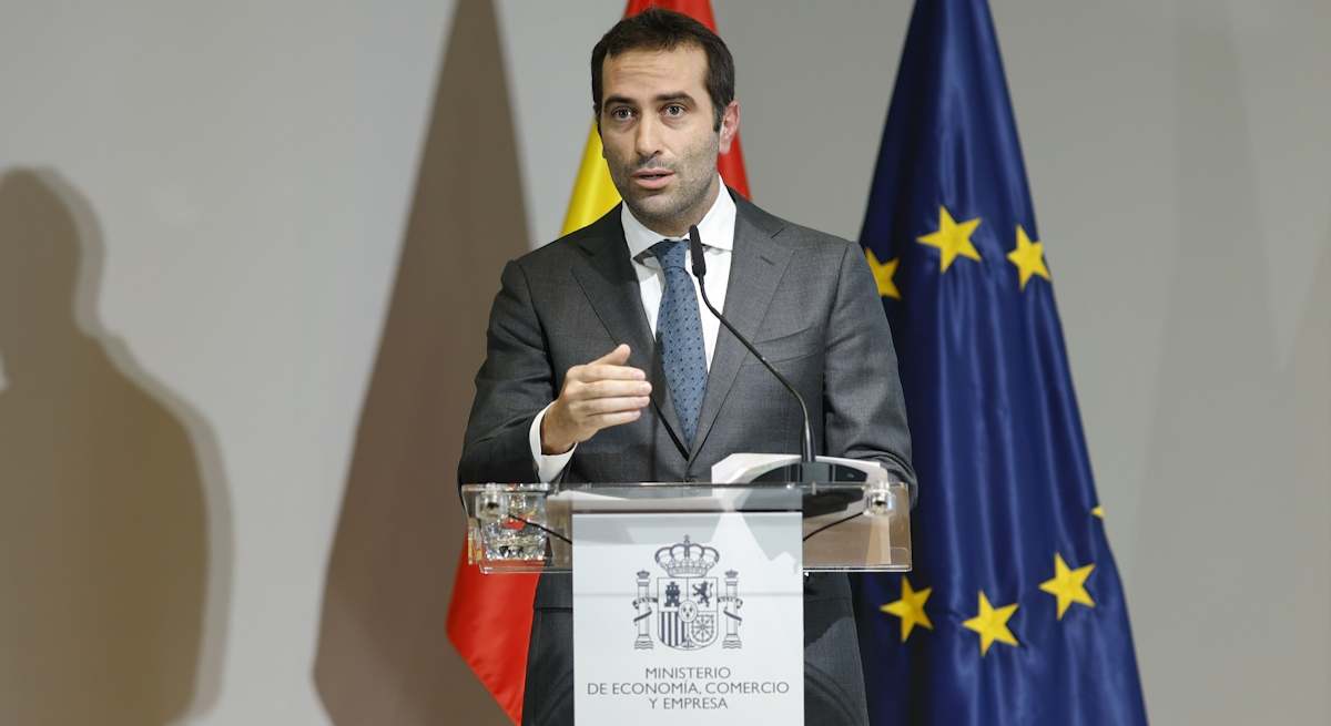 Ministro_Economia_Carlos_Cuerpo_EFE.jpg