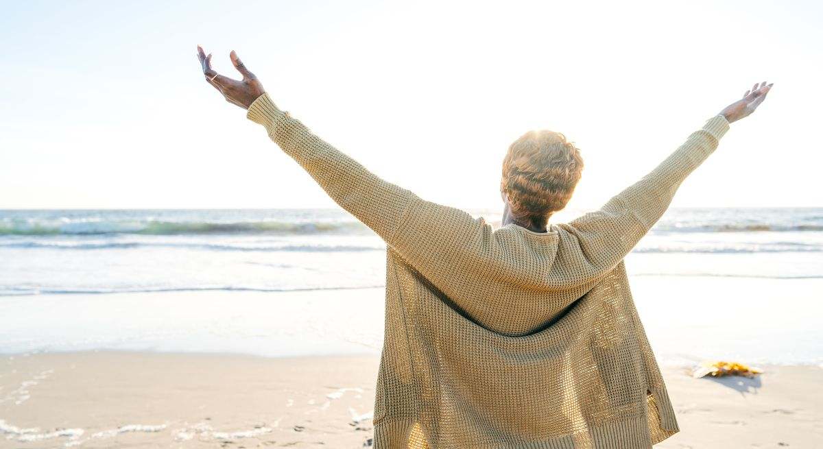 Imagen de recurso de una mujer jubilada.