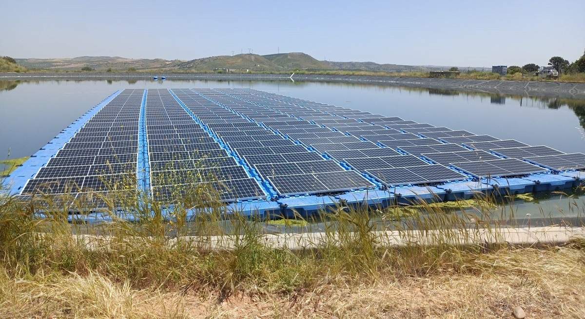 Finca-Hualdo-Flotante_instalacion-POWEN.jpg