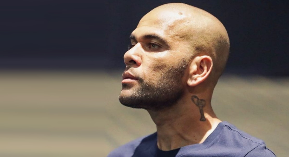 dani-alves-victima-1200.jpg
