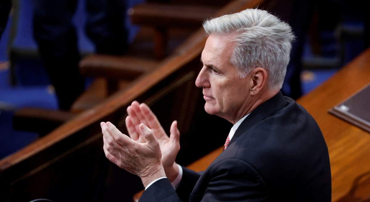 kevin-mccarthy-aplaude-reuters-1200x655.jpg