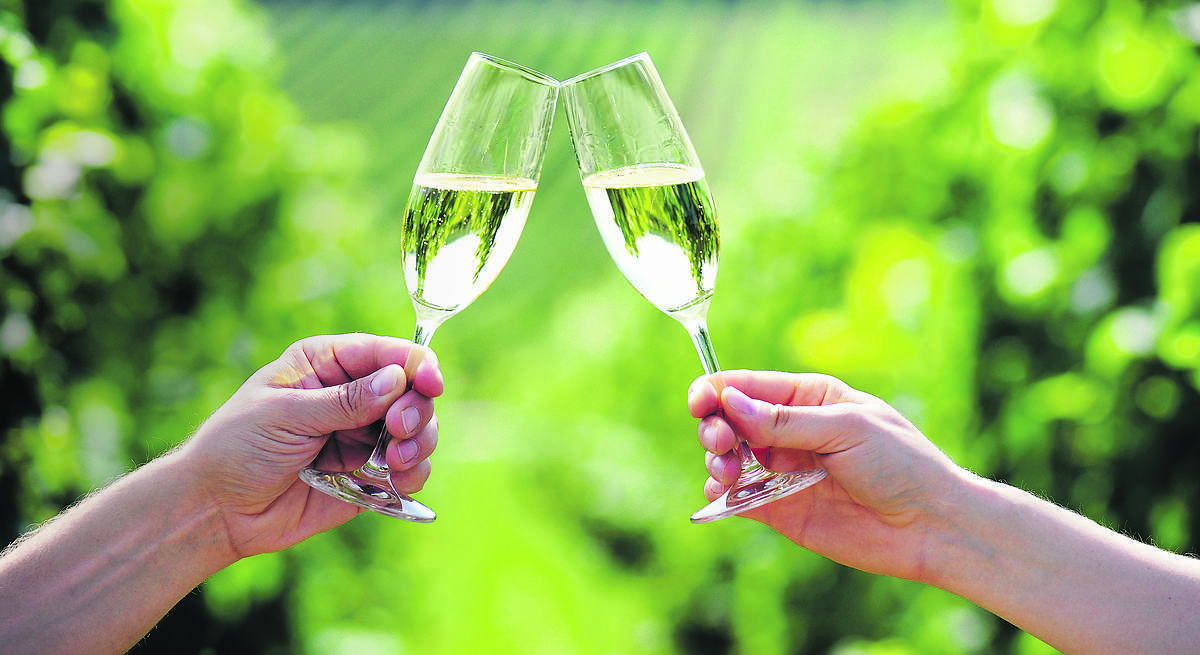 Cava almendra