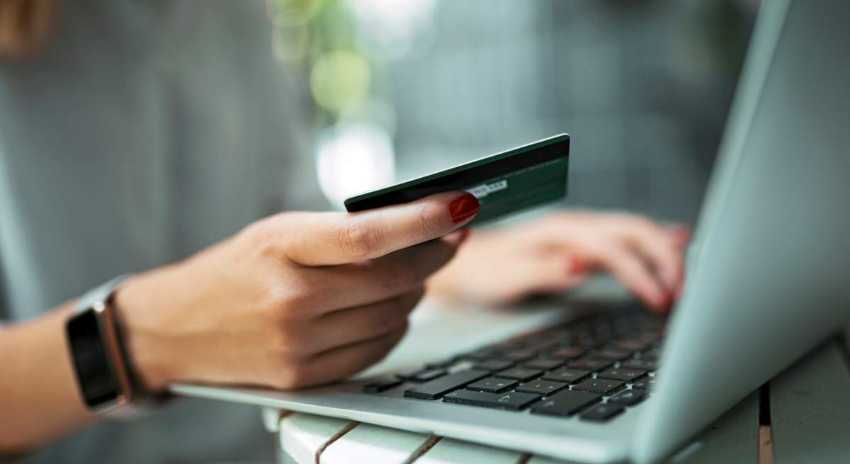 compra-online-iStock-1330967899.jpg