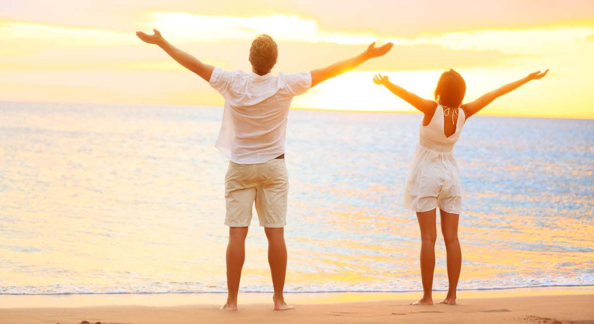 dinero-felicidad-estudio-dreamstime.jpg