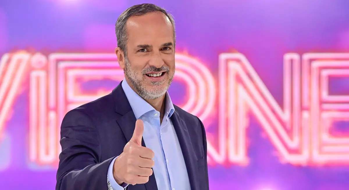 Santi Acosta novia Mediaset, Esther Palomera 