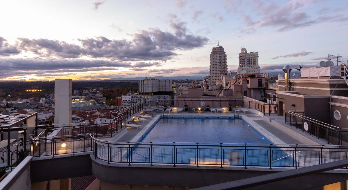 Hotel-Emperador-terraza.jpg