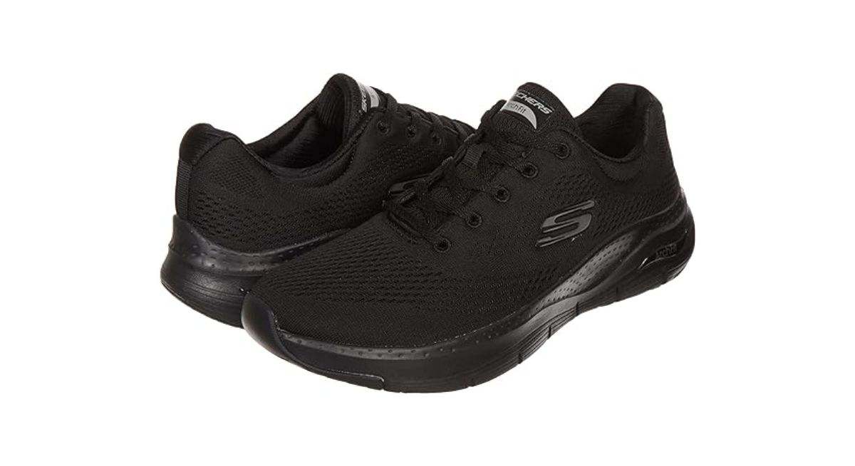 Maxima-comodidad-en-cada-paso-con-estas-zapatillas-Skechers.jpg