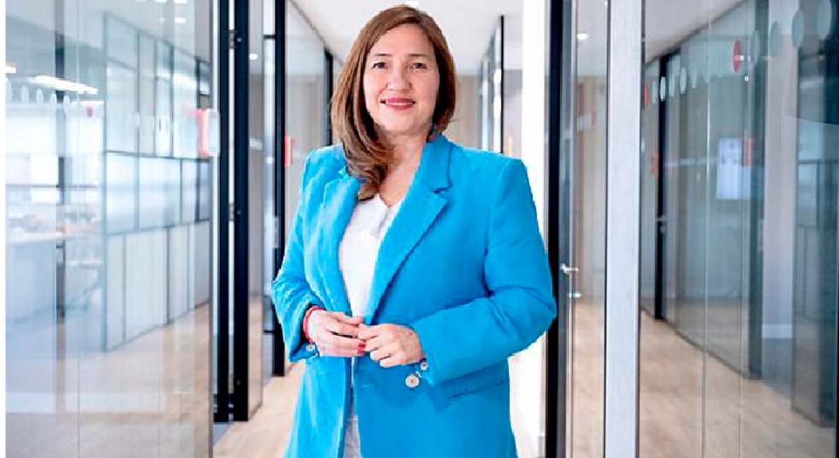 Janis Rey, presidenta de la Asociación de Empresas de Redes de Calor y Frío (ADHAC)