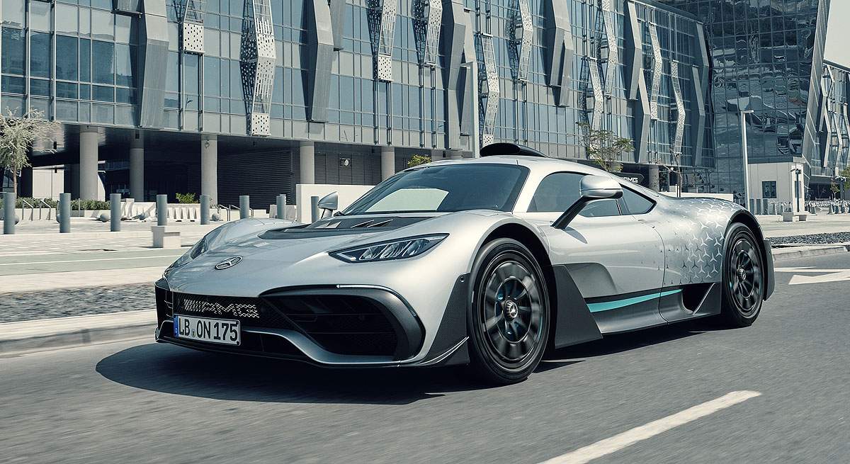 MERCEDES-AMG_01.jpg