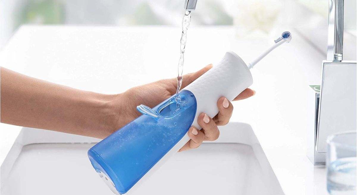 Irrigador bucal portátil Oral-B Aquacare 4