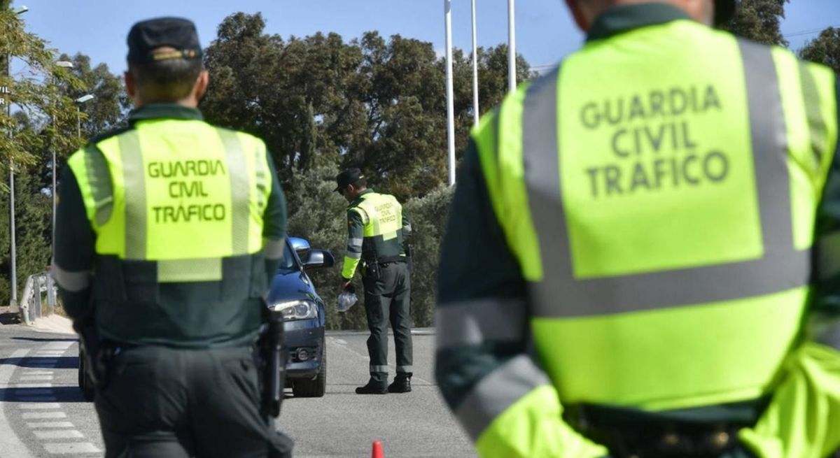 Control de tráfico de la Guardia Civil