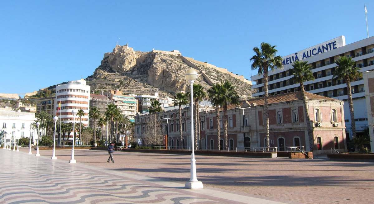 Vista Castillo Santa Barbara en Alicante