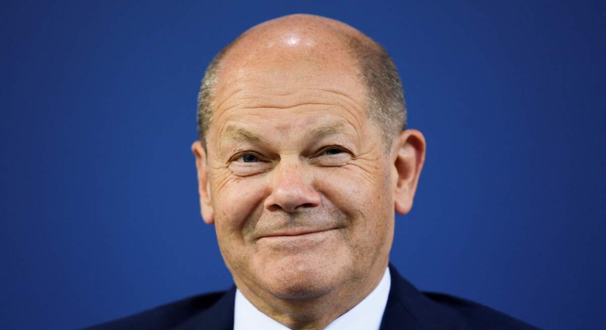olaf-scholz-reuters-1220x655.jpg