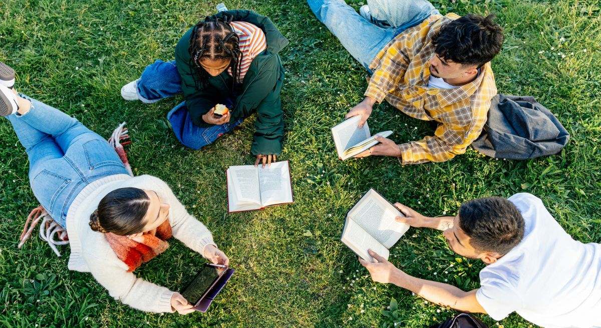 La complejidad de la mente lectora de las personas constituye una diversidad radical de habilidades imaginativas.