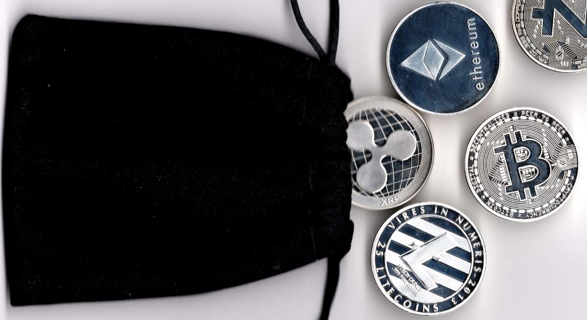 monedero-criptos-bitcoin-istock.jpg