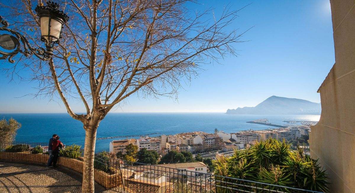 La prensa británica echa el ojo a uno de los pueblos más bonitos de España: el lugar favorito para los alemanes en la Costa Blanca