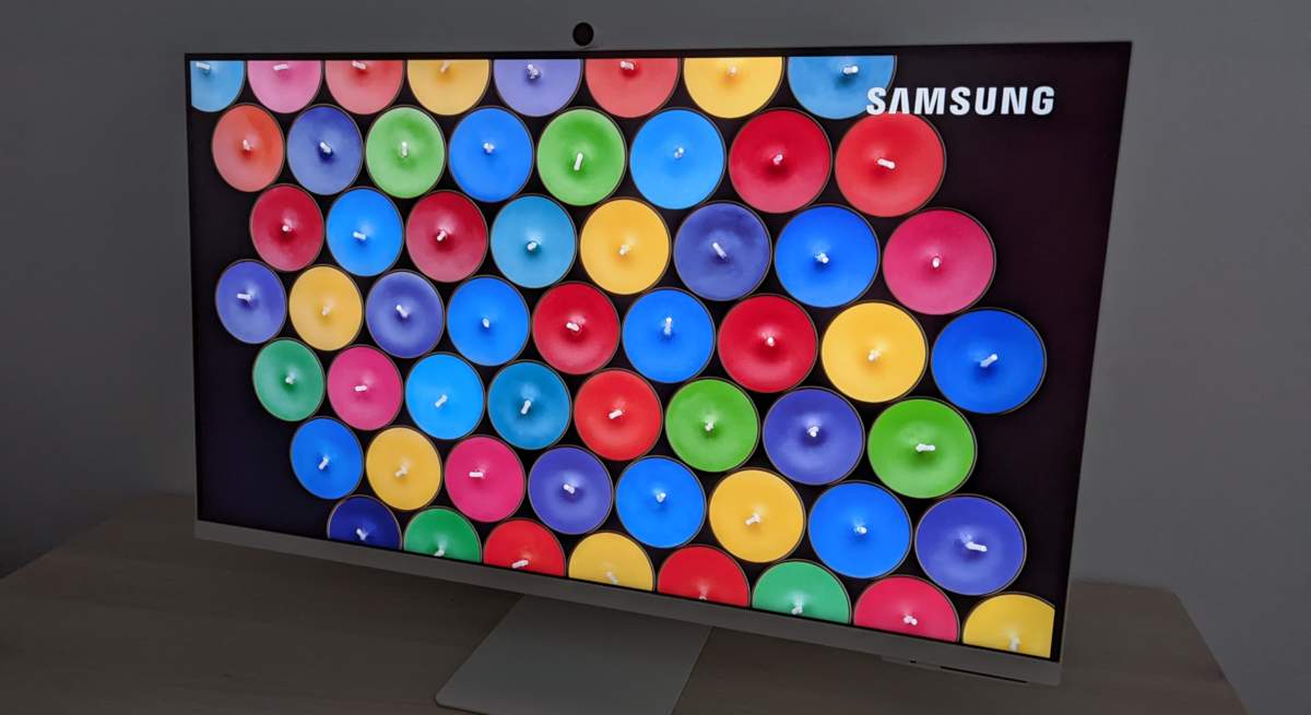 samsung-m8-1.jpg
