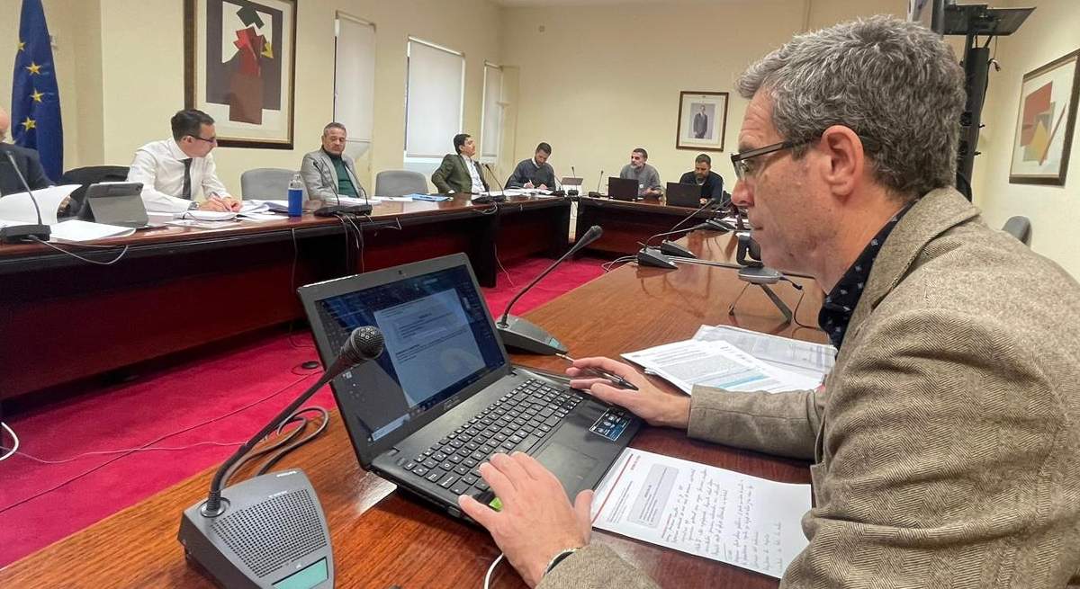 Reunion-en-el-Ministerio-de-Educacion.jpg