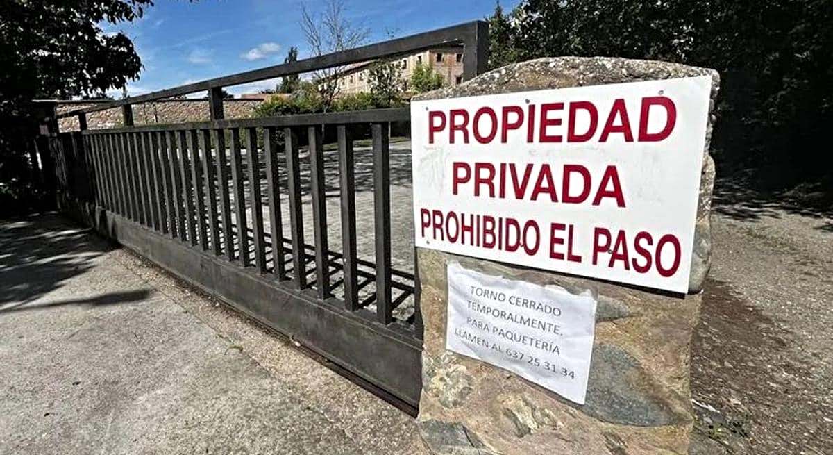 Entrada a las instalaciones de las religiosas