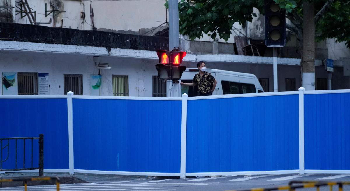 shanghai-barricada-covid-reuters-1200x655.jpg
