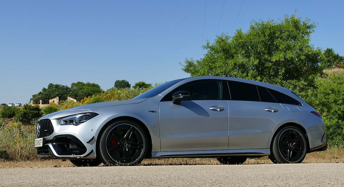 Mercedes CLA Shooting Brake 45S