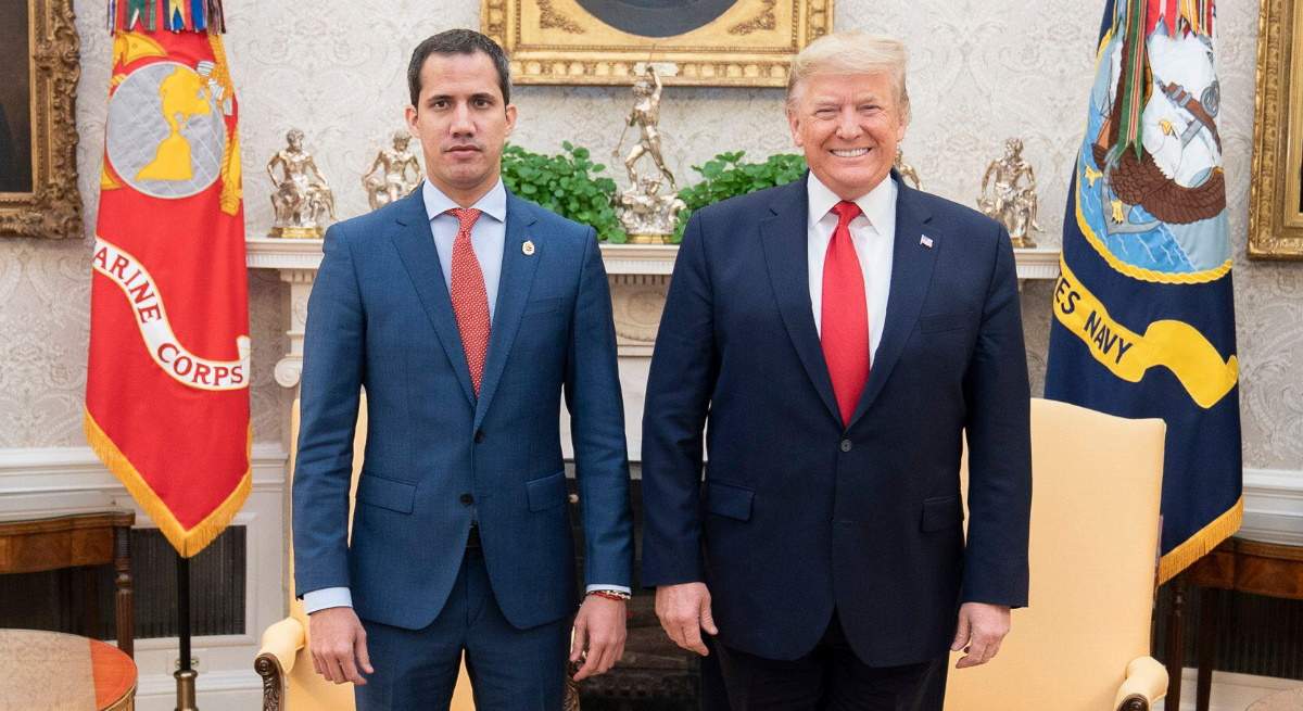 Trump-Guaido-Alamy.jpg