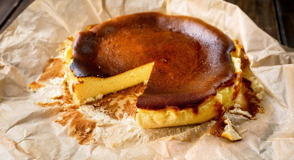 La tarta de queso super proteica que se prepara con solo 4 ingredientes y está deliciosa
