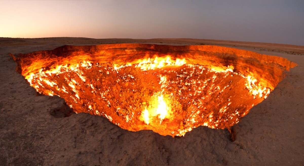 puertas-del-infierno-crater-Darv.jpg