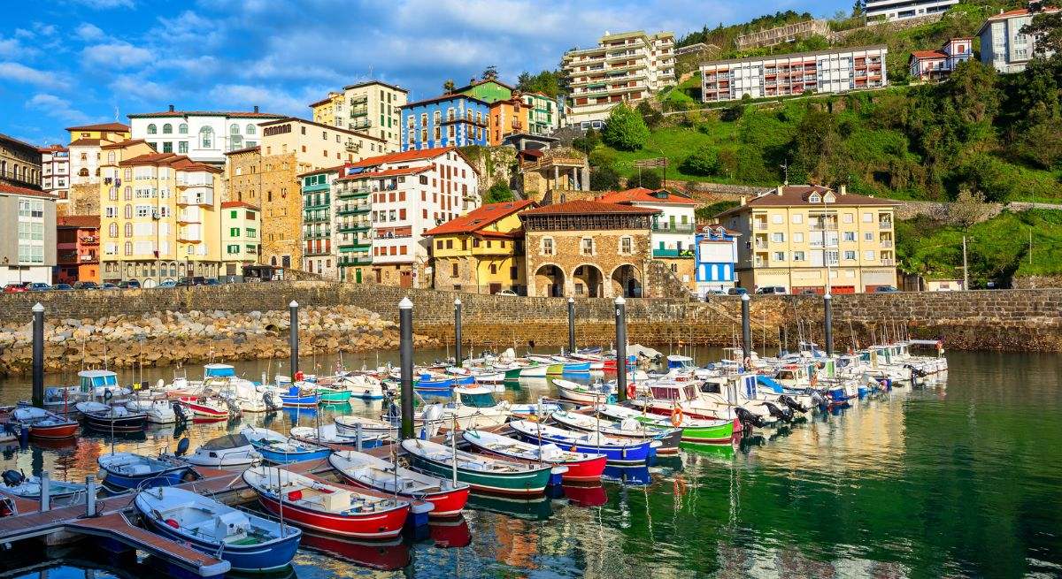 Puerto de colores del País Vasco