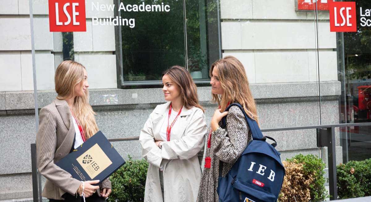 IEB-London-School-of-Economics.jpg