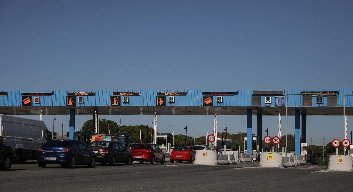 autopista-peaje-coches-europapress-ep.jpg
