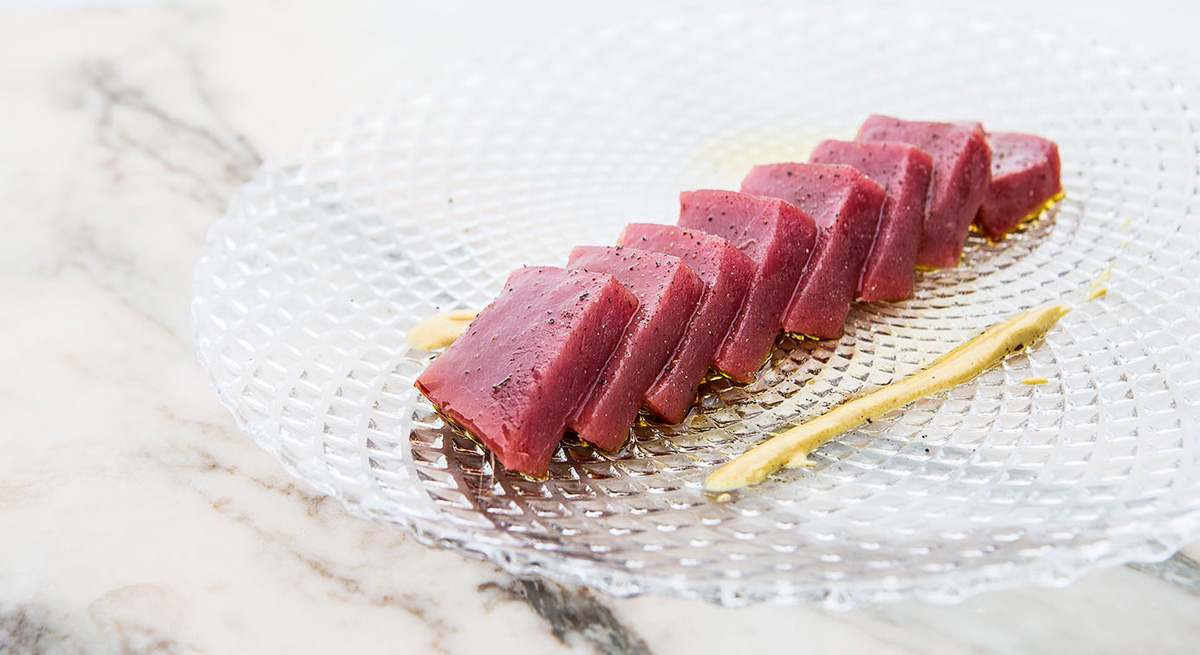 Sashimi-de-atun---Atun-Rojo-Fuentes.jpg