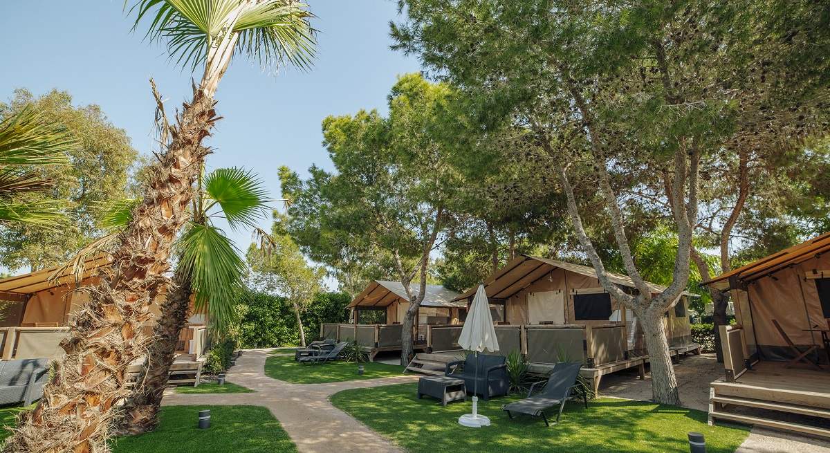 Alannia-glamping-1.jpg