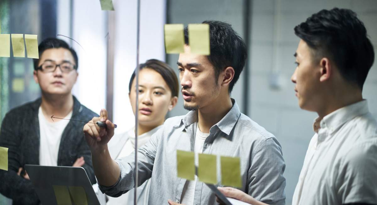 jovenes-trabajadores-chinos-istock.jpg