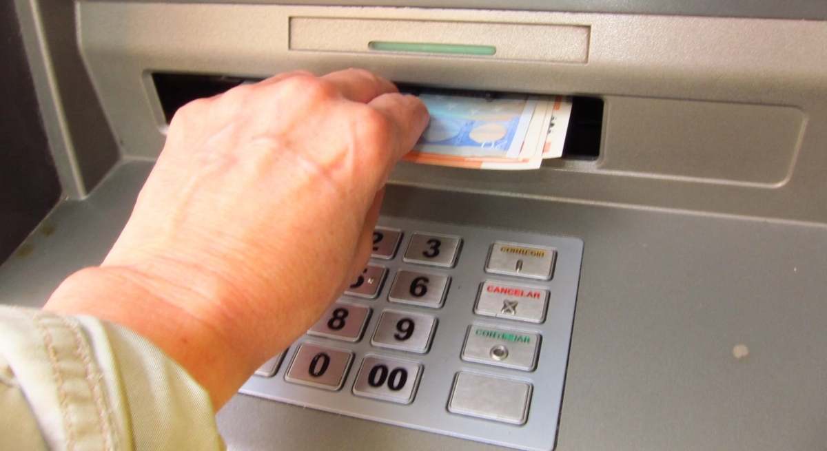 El cajero automático de un banco / EP