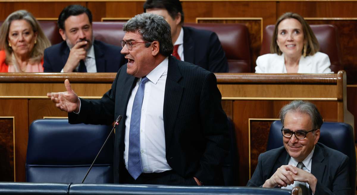 escriva-congreso-10MAY23-efe.jpg
