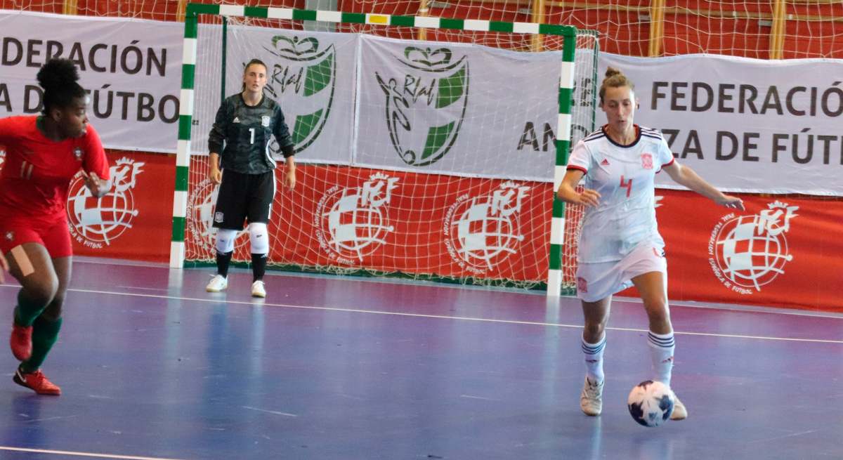 EuropaPress_2406706_seleccion_espanola_femenina_futbol_sala_amistoso_portugal_web.jpg