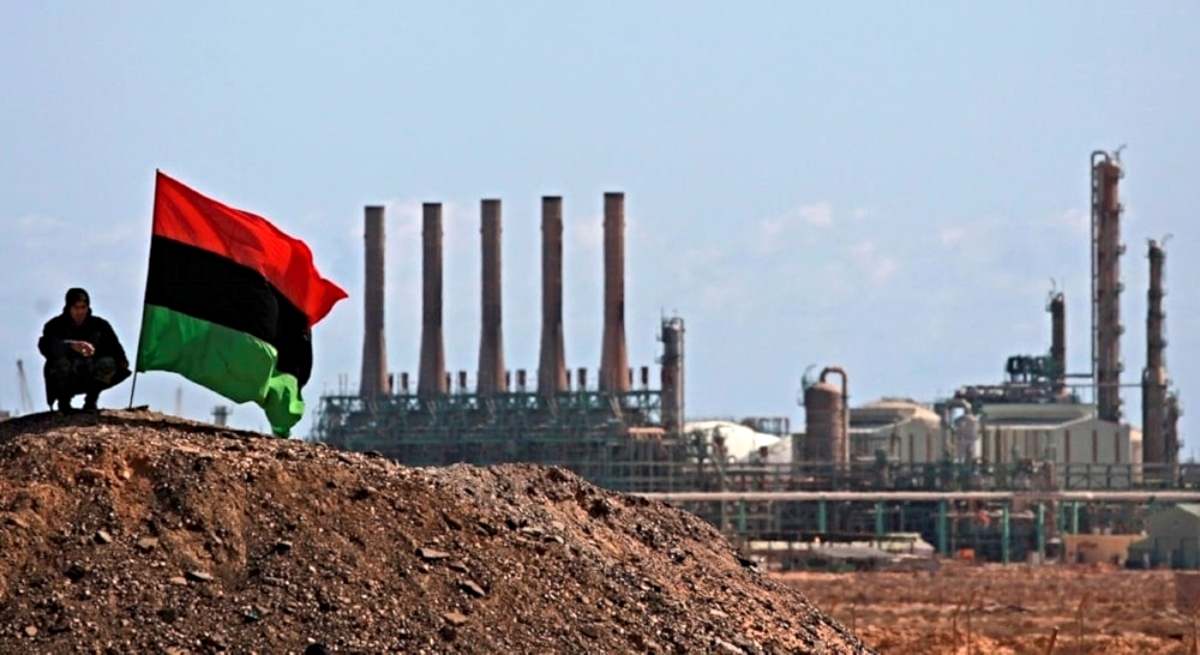 Campos de petroleo controlados por la Media Luna en Libia