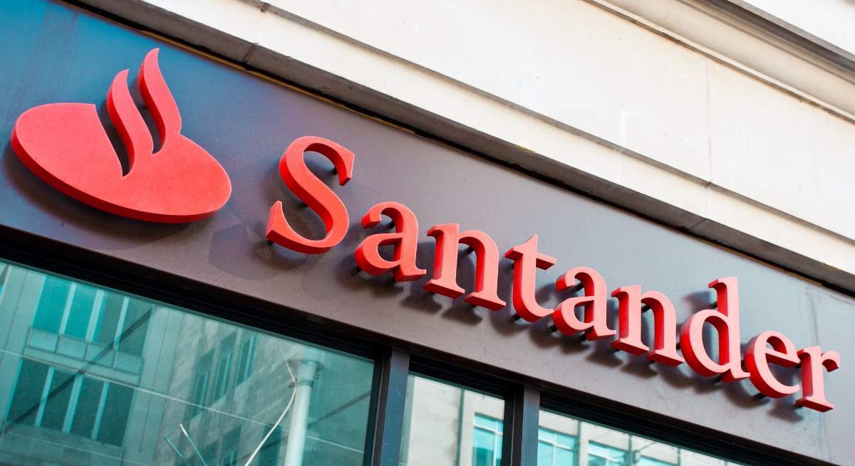 santander-letrero-logo-istock-1200x655.jpg