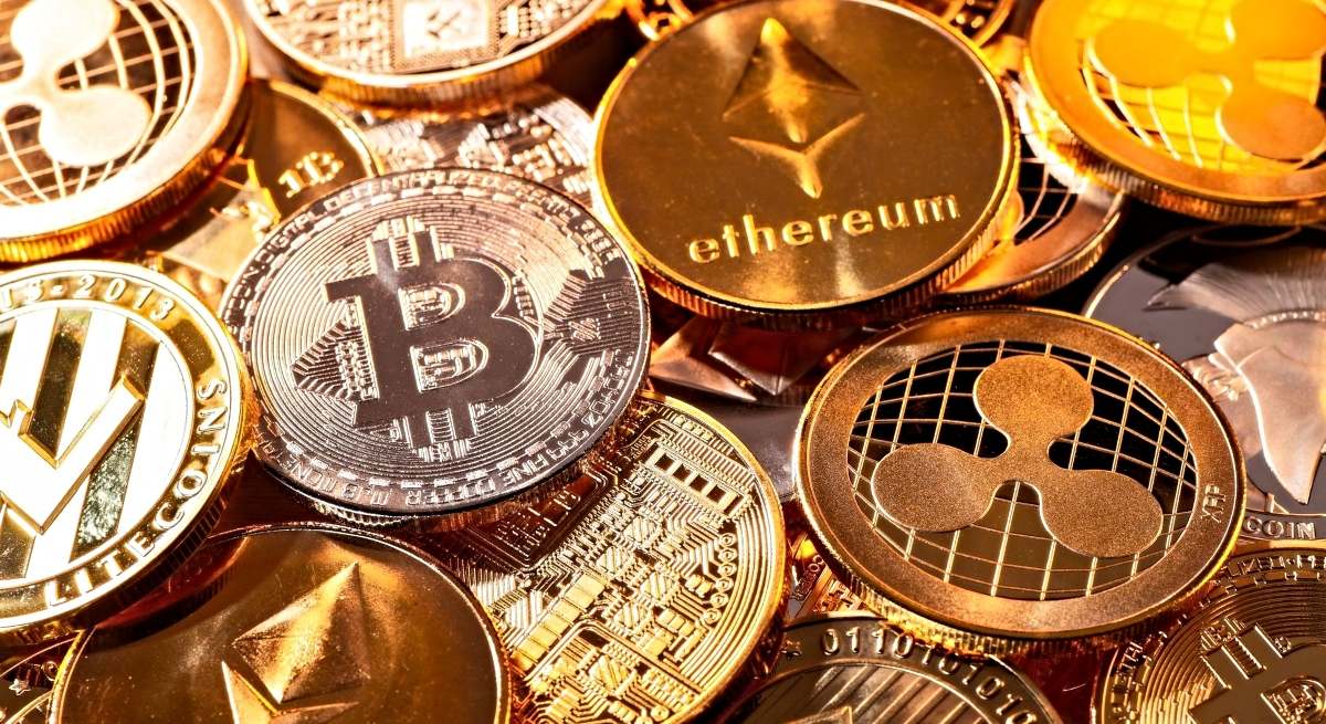 Diferentes criptomonedas