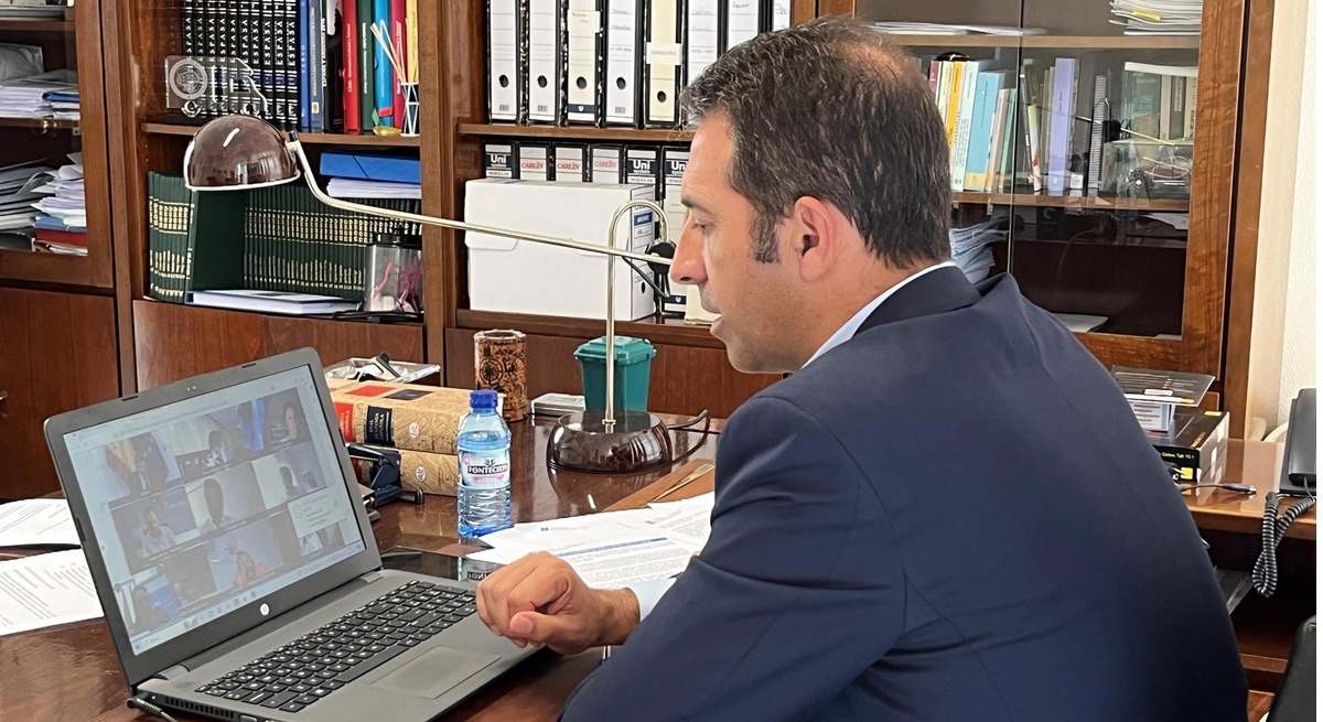 ALFONSO VILLARES