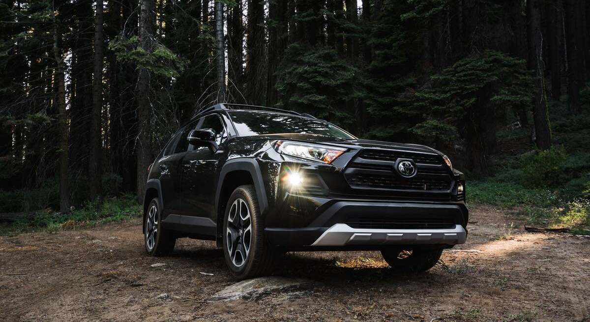 toyota-rav4-alamy.jpg